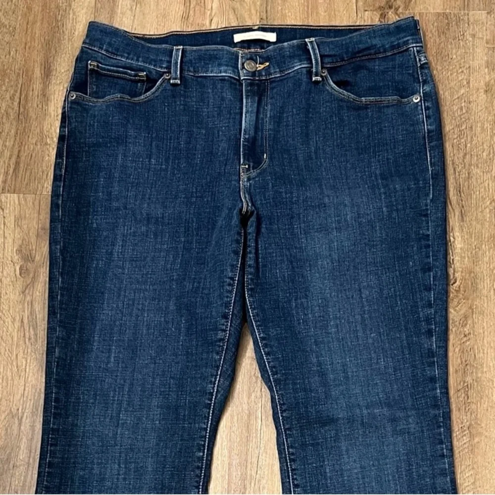 Levis levi women